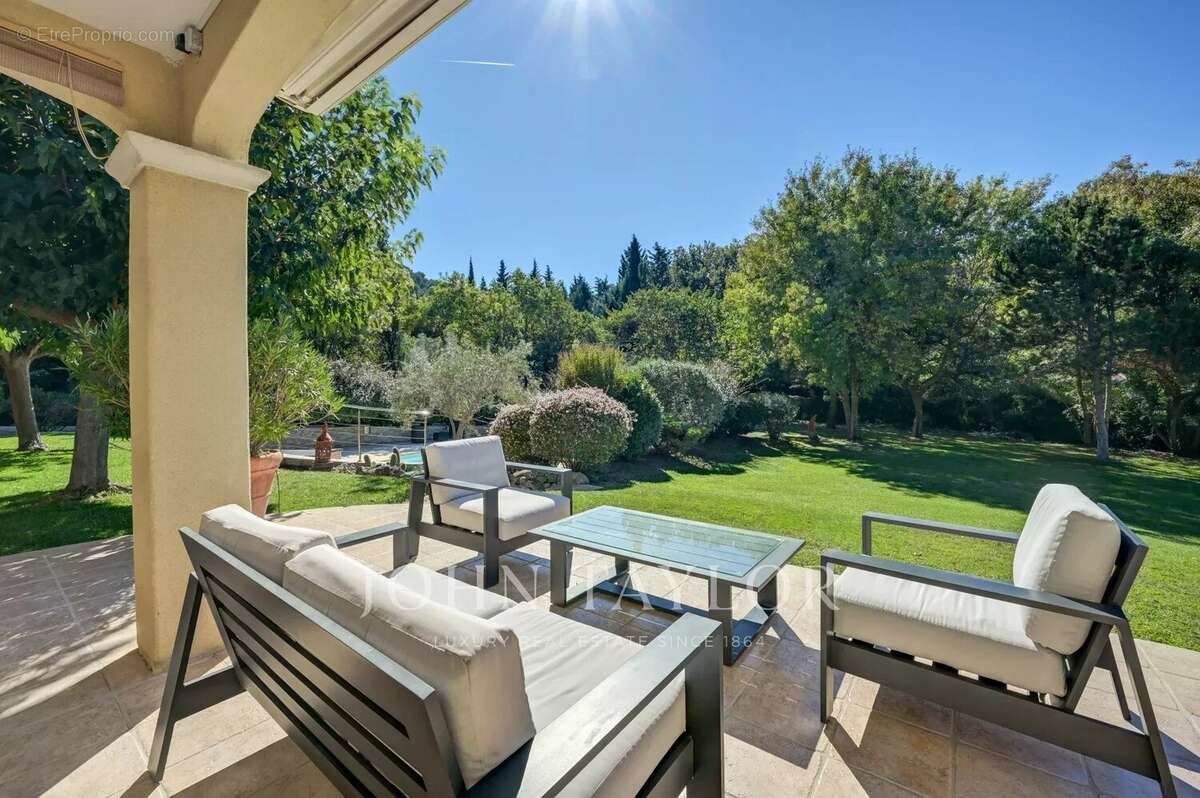 Maison à AIX-EN-PROVENCE