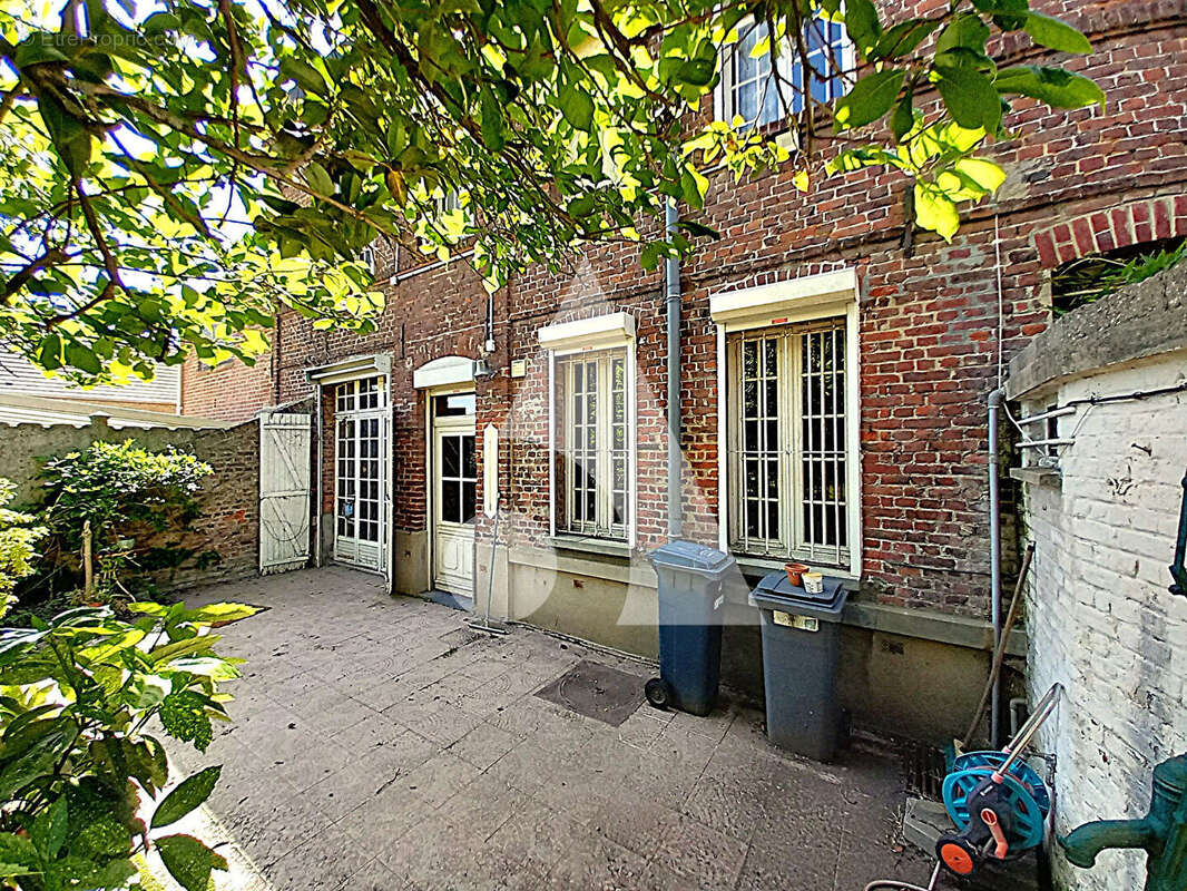Maison à PRESEAU