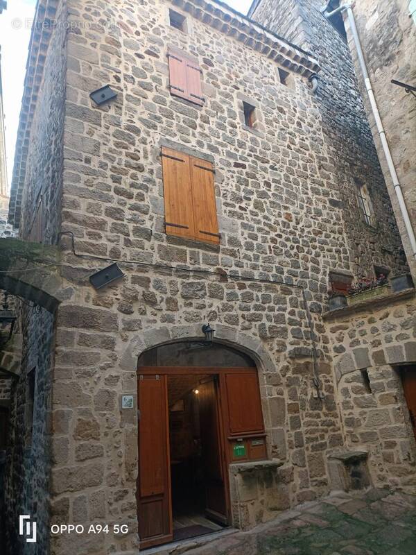 Maison à LARGENTIERE