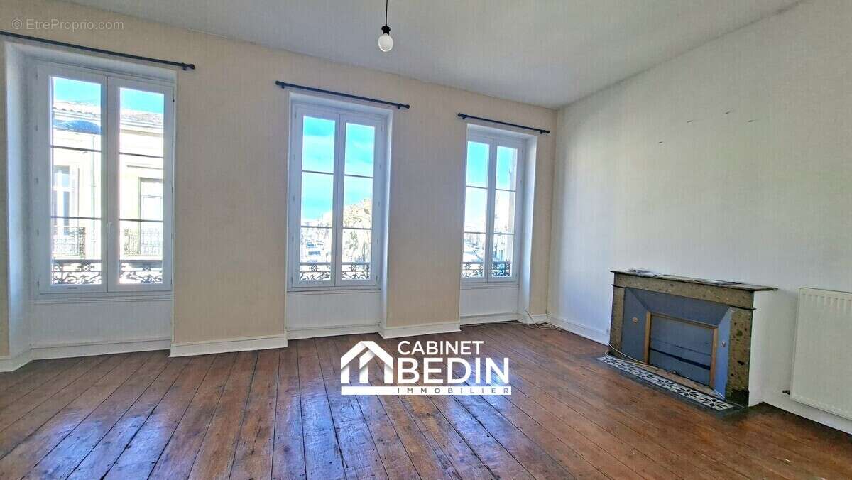 Appartement à BORDEAUX