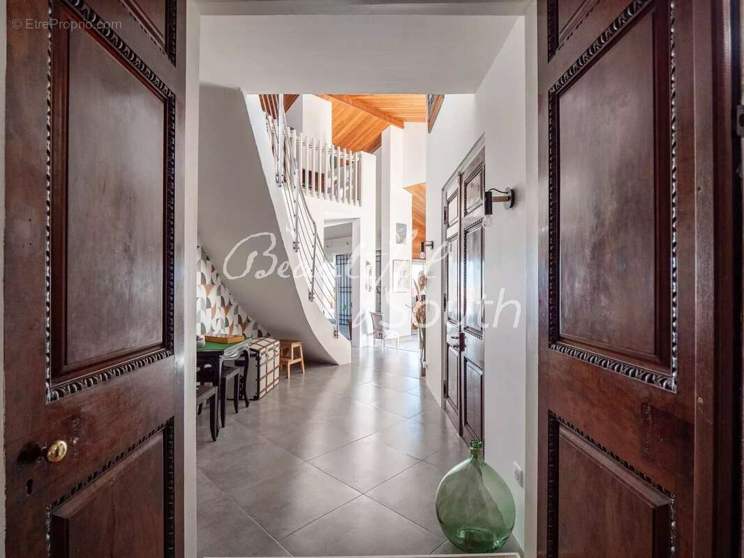 Maison à MONTESQUIEU-DES-ALBERES