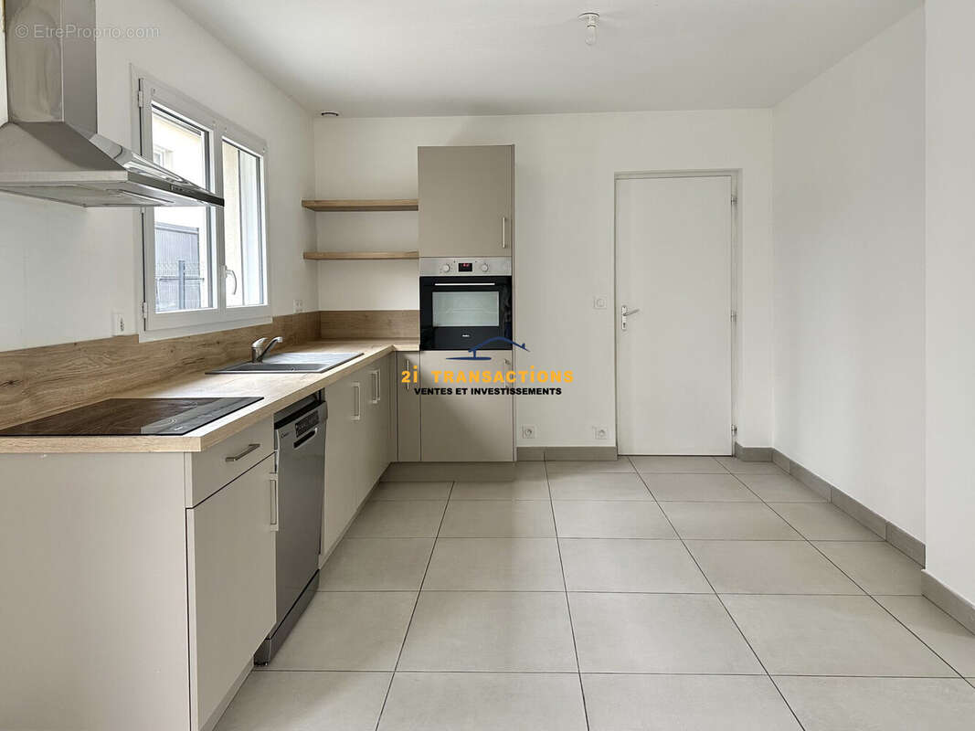 Maison à LA GRAND-CROIX