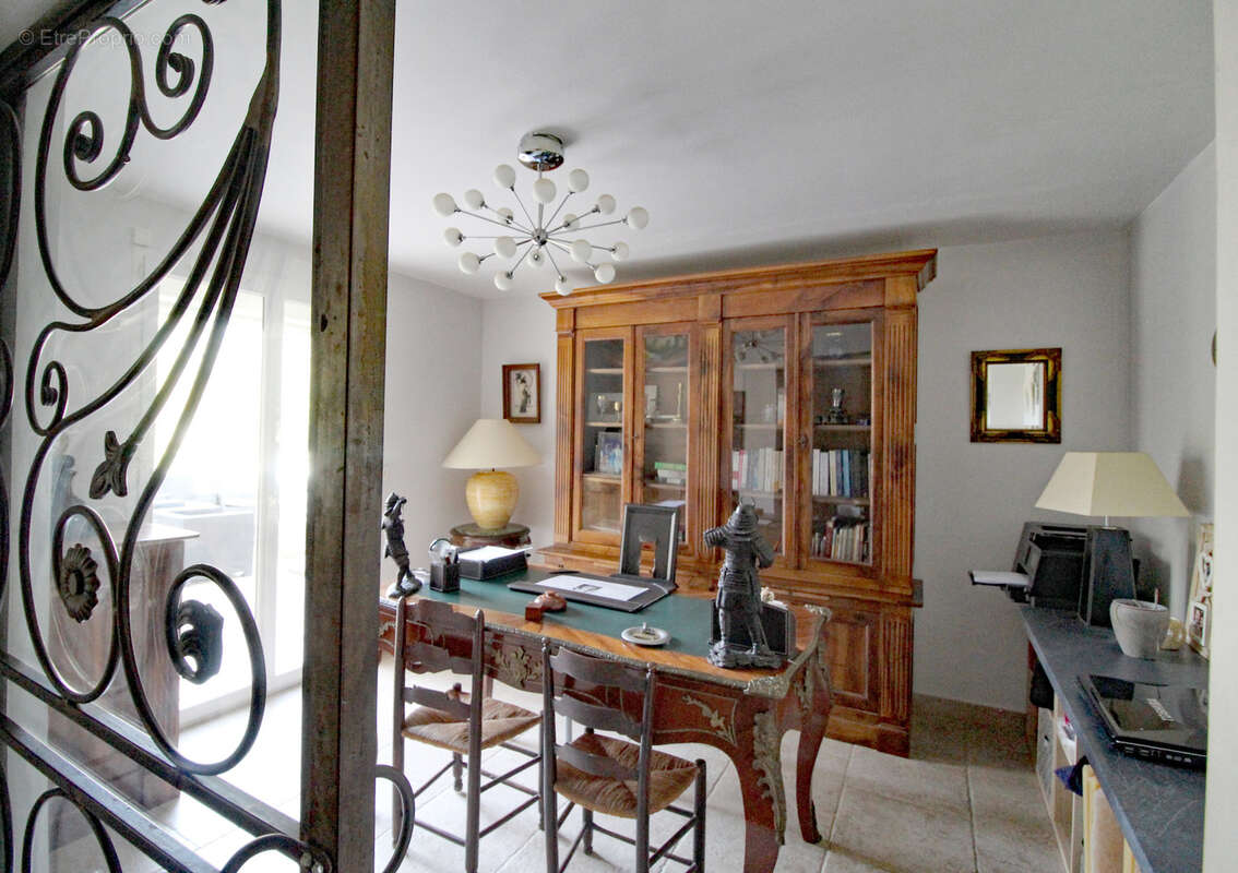 Maison à NIMES