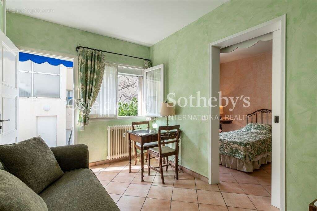 Appartement à VILLEFRANCHE-SUR-MER