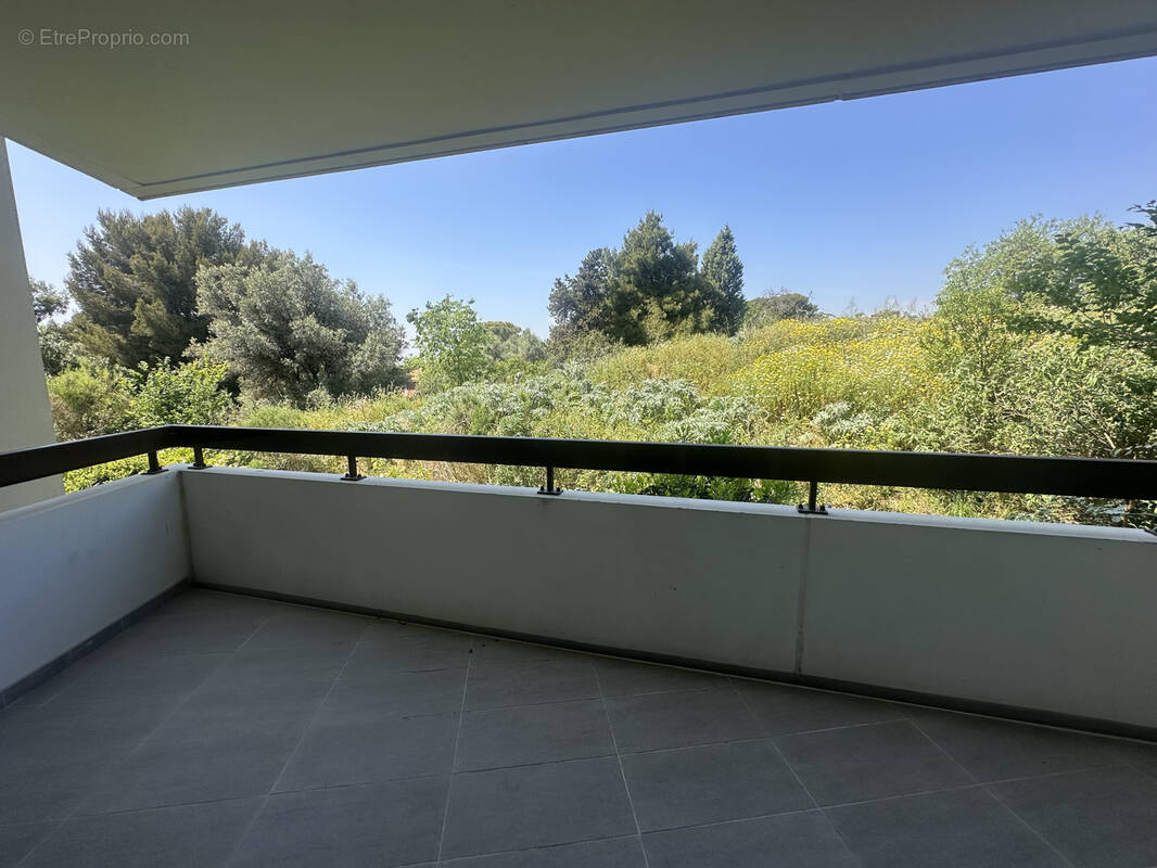 Appartement à MARSEILLE-14E