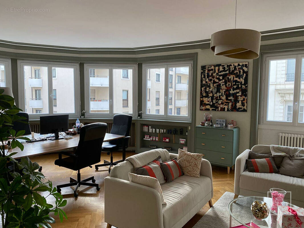 Appartement à LYON-6E