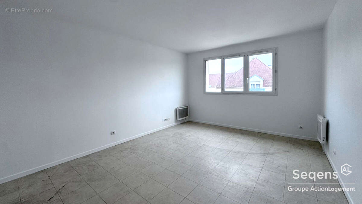 Appartement à DUGNY