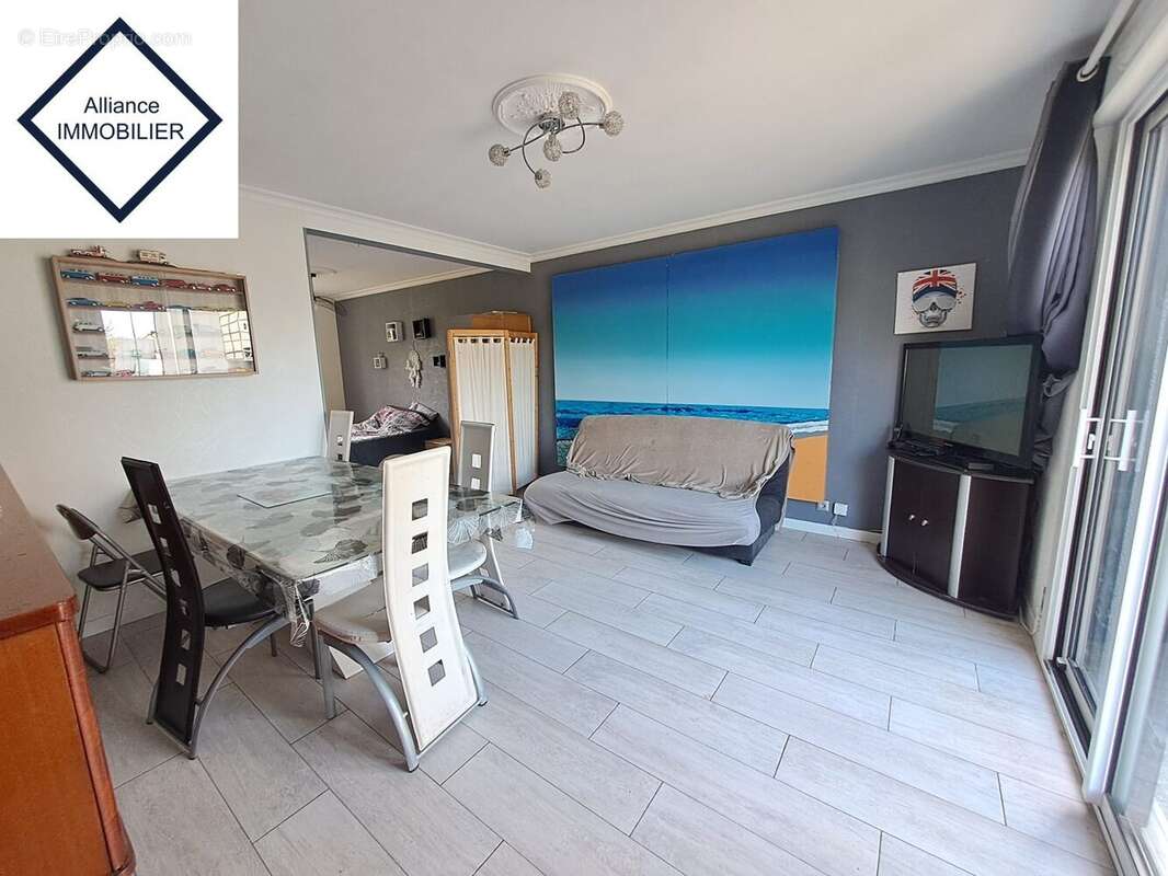 Maison à MONTAUBAN-DE-BRETAGNE