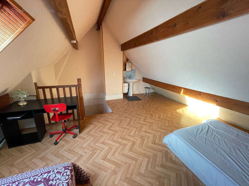 Maison à VERRIERES-LE-BUISSON