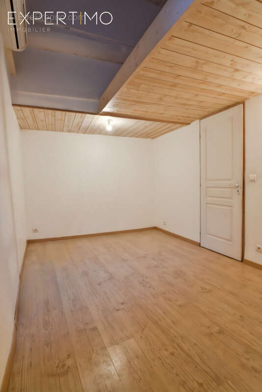 Appartement à APT