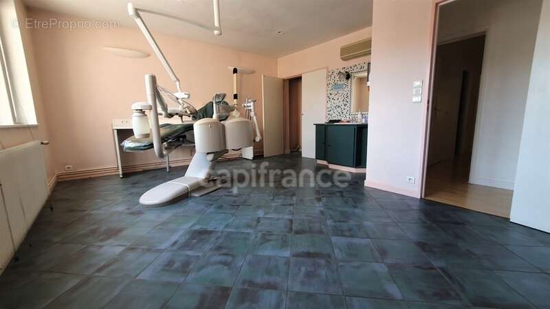 Appartement à vendre 3 pièces de 86m² LUXEUIL LES BAINS (70) - photo 3