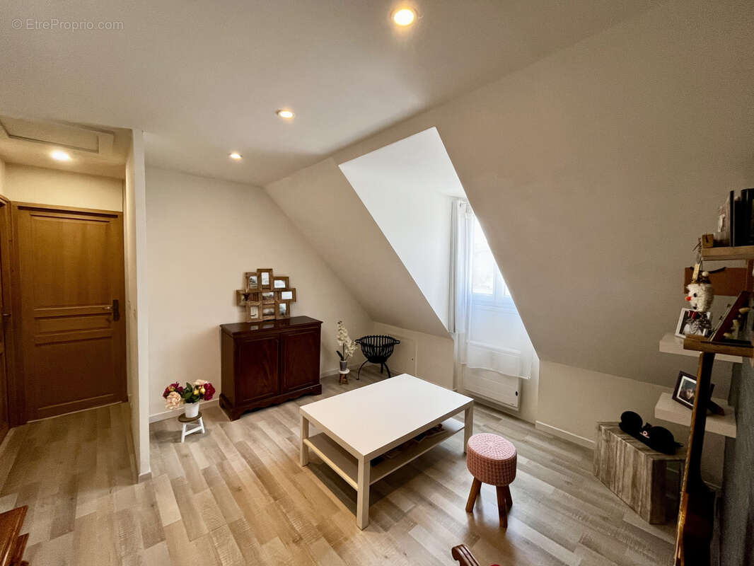 Maison à ROZAY-EN-BRIE