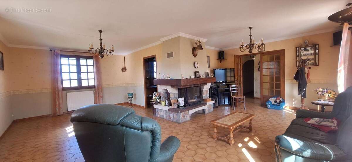 Maison 131 m² à Courris  - photo 3