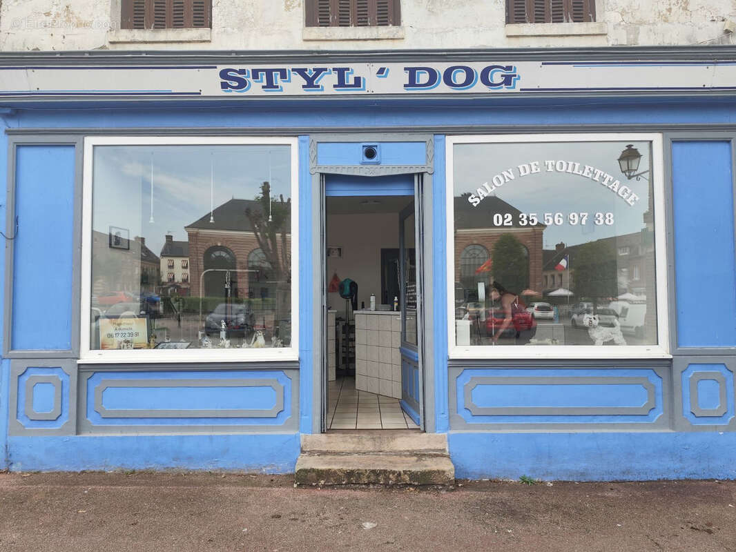 Commerce à DOUDEVILLE