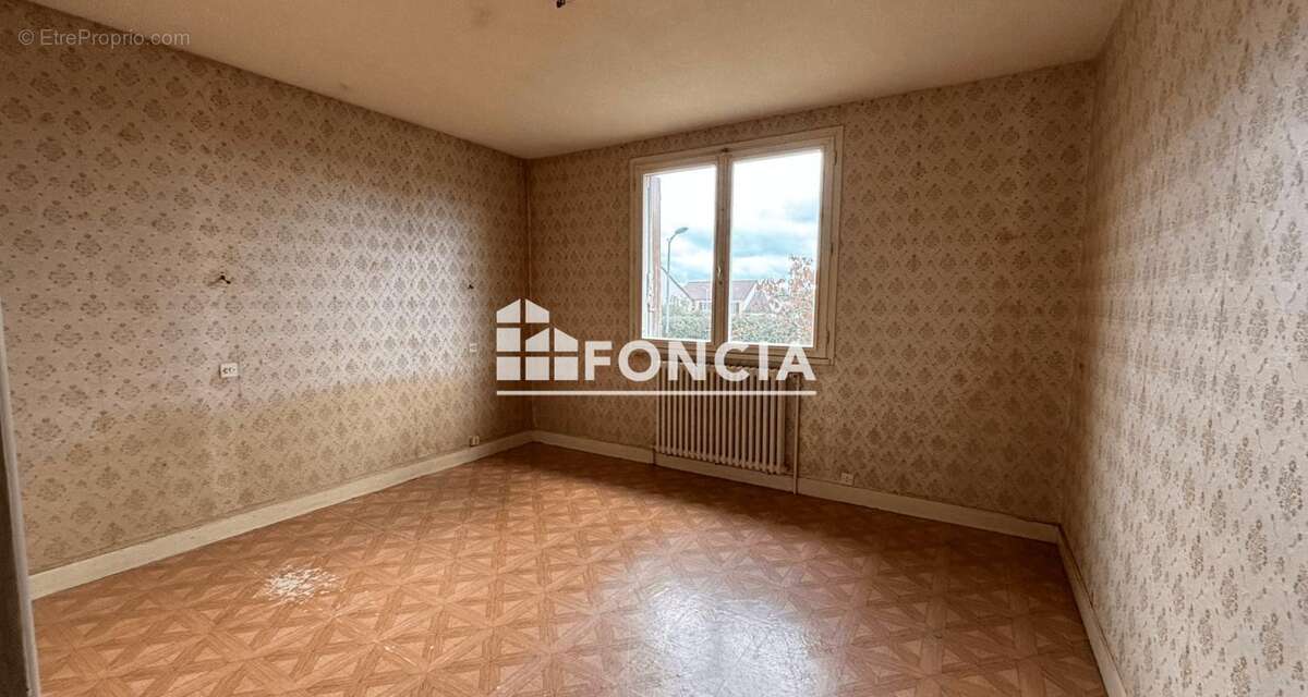 Maison à SAINT-JEAN-D'ASSE