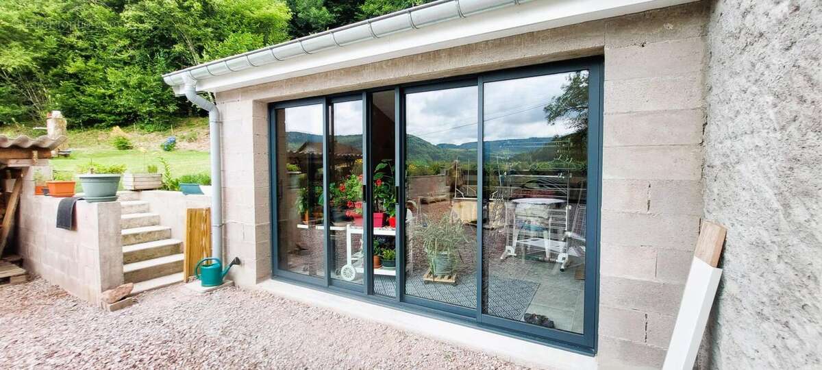 Maison à LE VAL-D&#039;AJOL