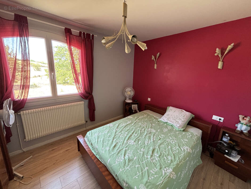 Vente maison ancienne - 3 chambres - terrain 2400m2 - les martres d'artiere 295 000 € - photo 4