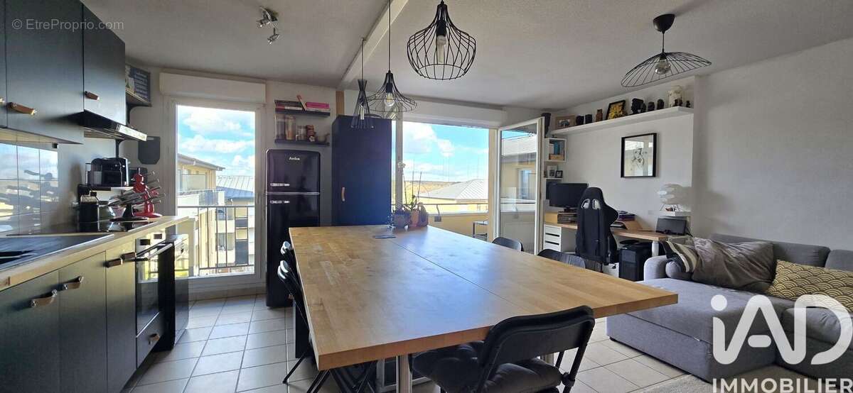 Photo 2 - Appartement à SAINT-FARGEAU-PONTHIERRY