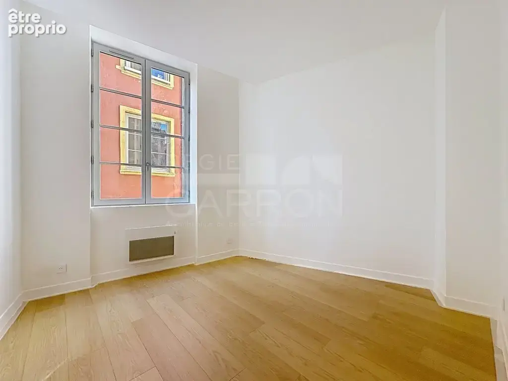 Lyon 5 vieux lyon - metro st jean t3 57m² 315000€ - photo 6