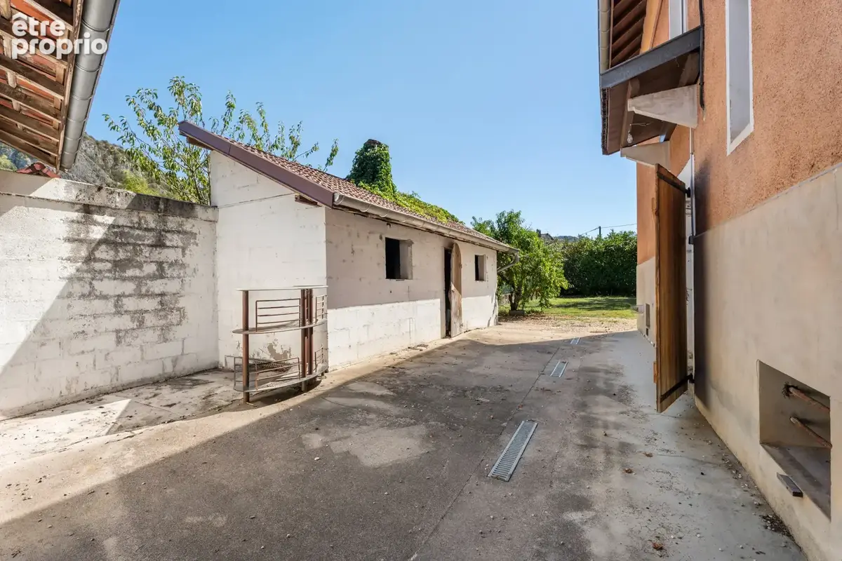 En exclusivité : Maison T5 de 120 m2 à Virignin - photo 15