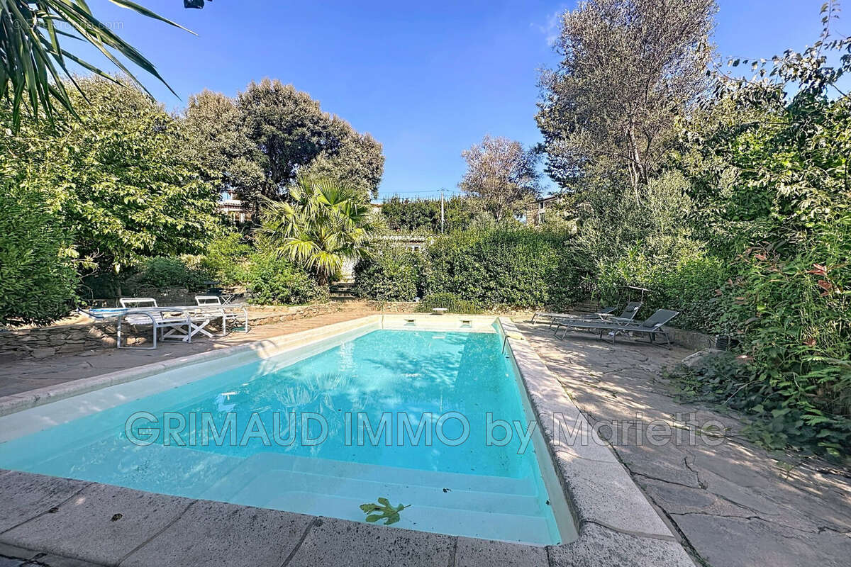 Maison à GRIMAUD