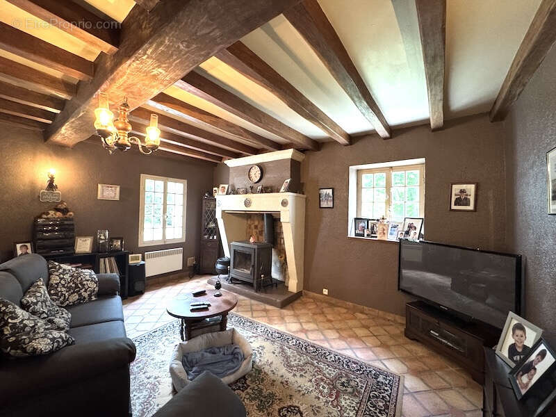 Maison à RIOUX-MARTIN
