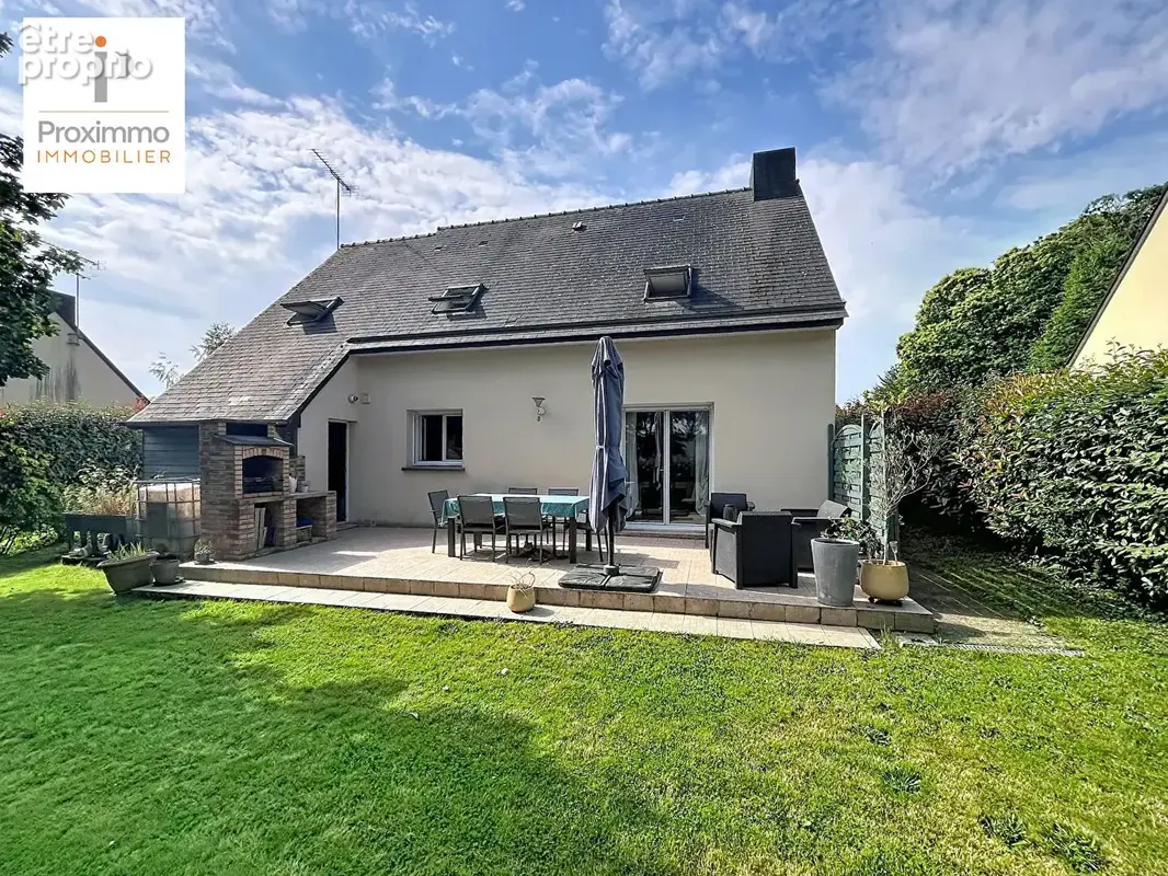 Maison à MESSAC