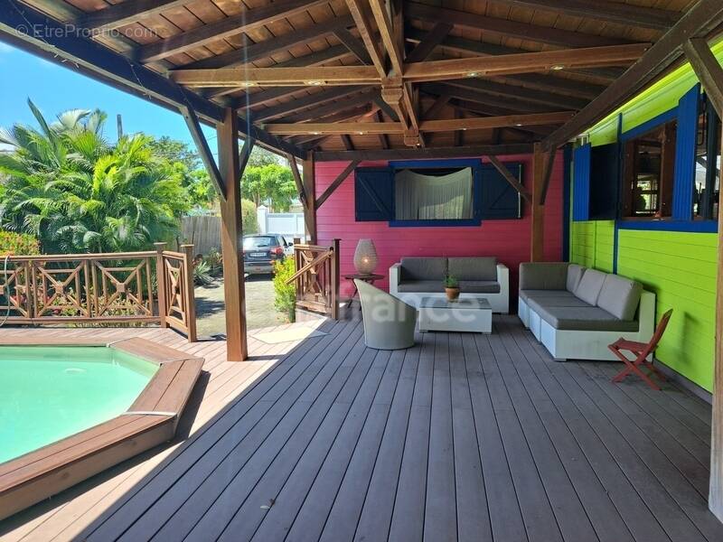 Maison à SAINTE-ANNE