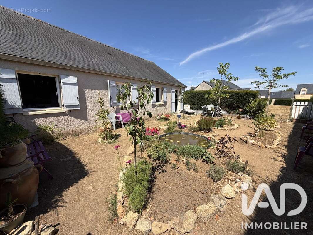 Maison 84 m² à Doue-La-Fontaine  - photo 8
