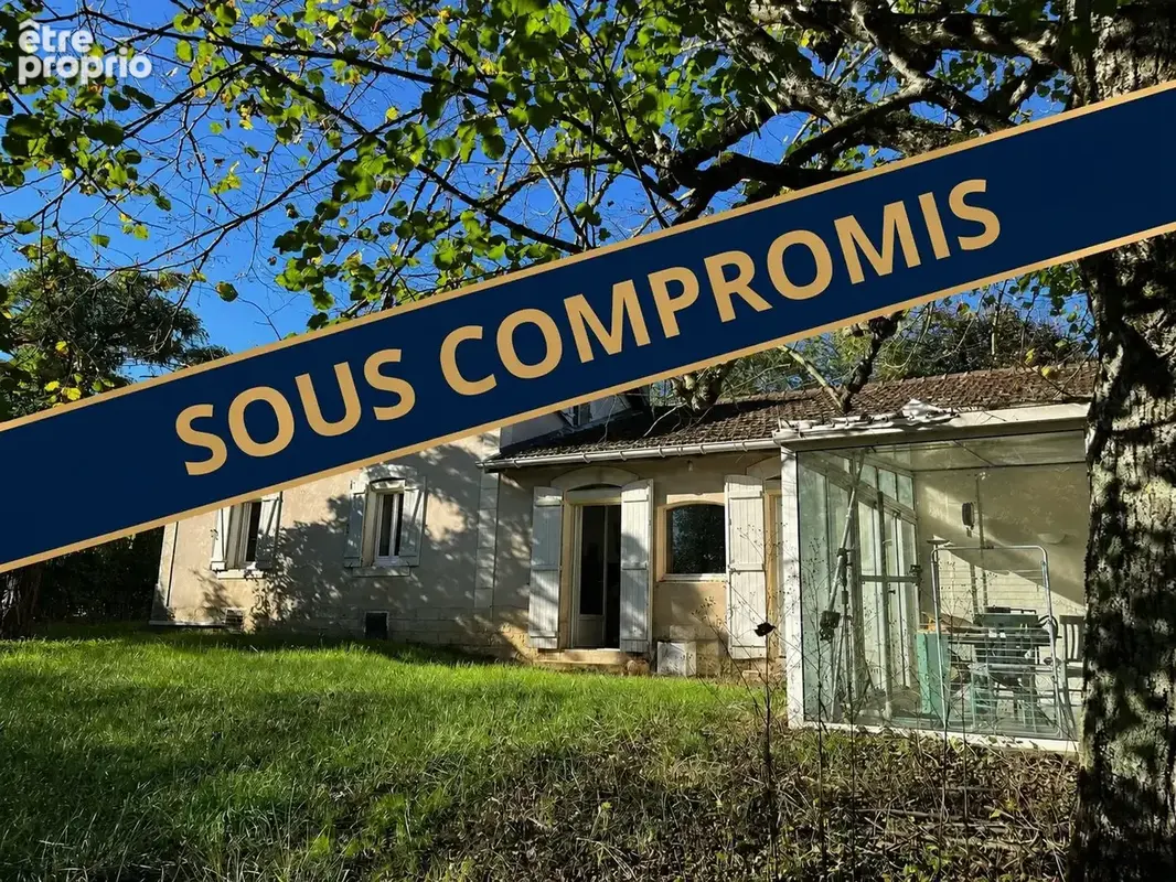 Maison à ESCAMPS