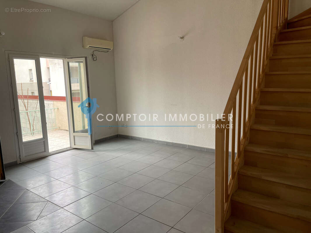 Exclusivité   Maison avec Deux Appartements Indépendants de 60 m2 avec 45m2 de garage - photo 3