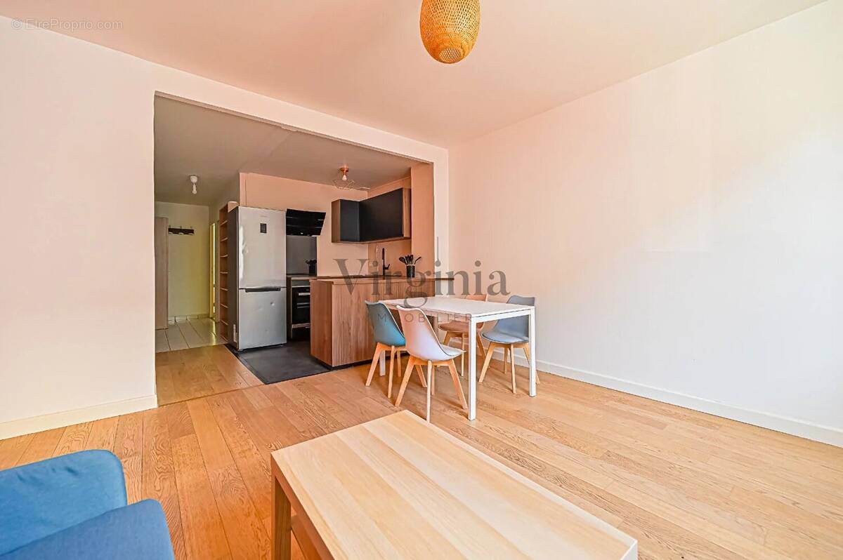 Appartement à SAINT-MAURICE