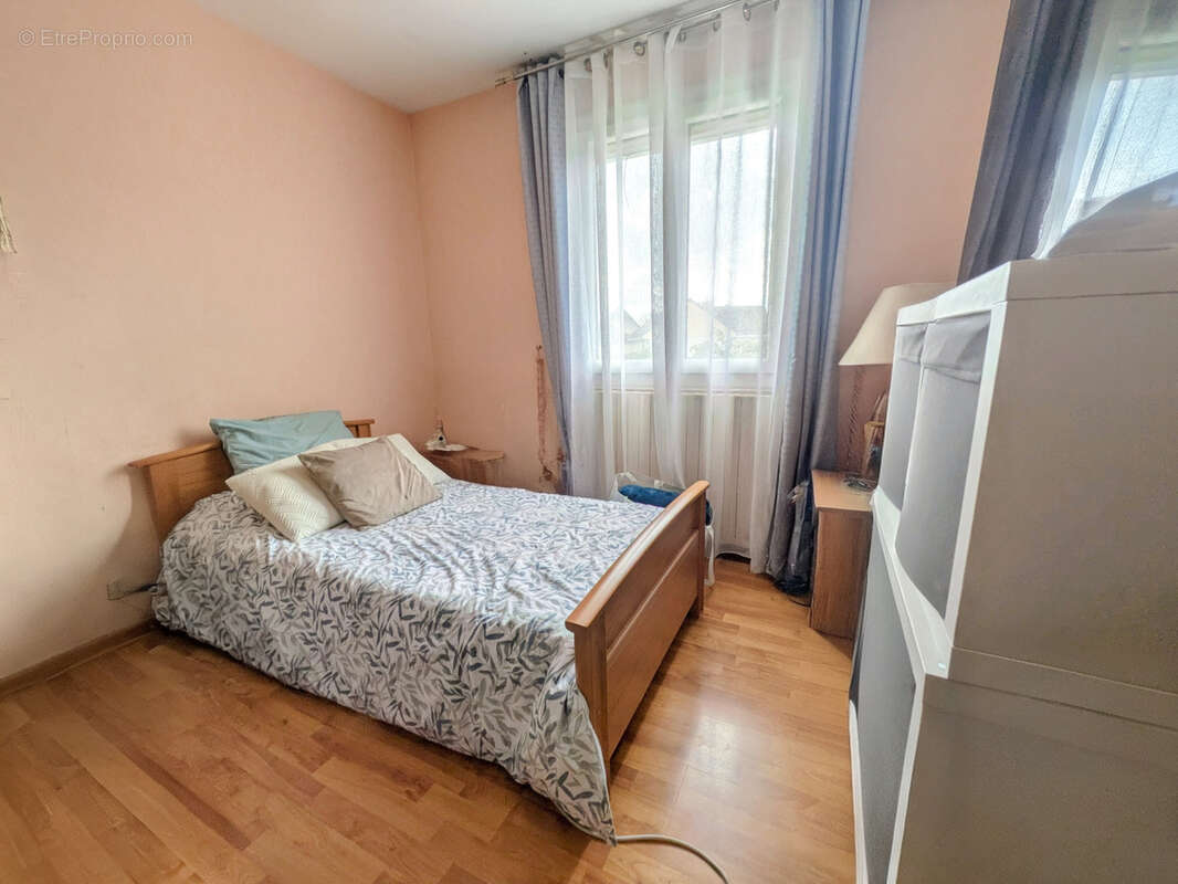 Maison à FOUQUEROLLES