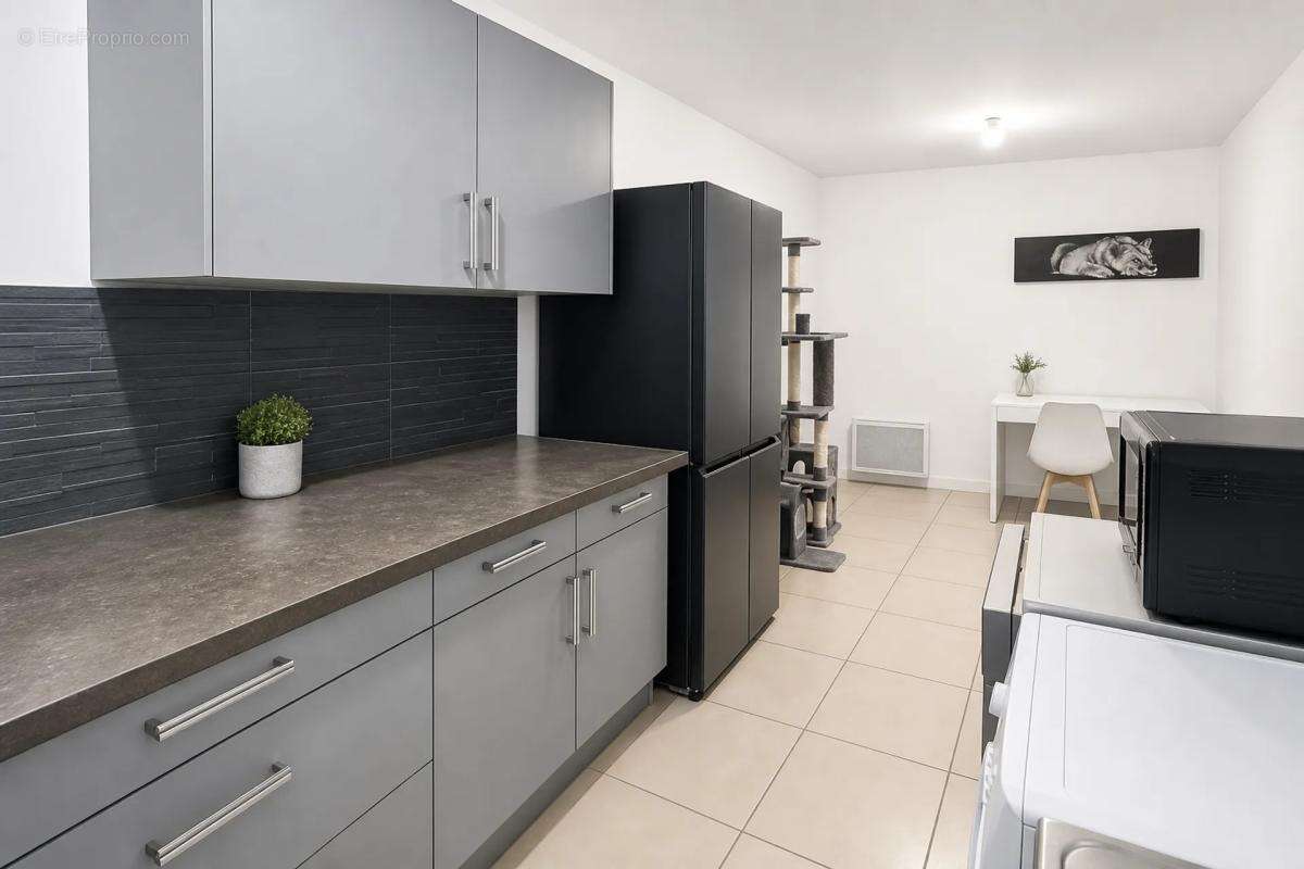Charmante maison 3 pièces avec jardin - photo 3