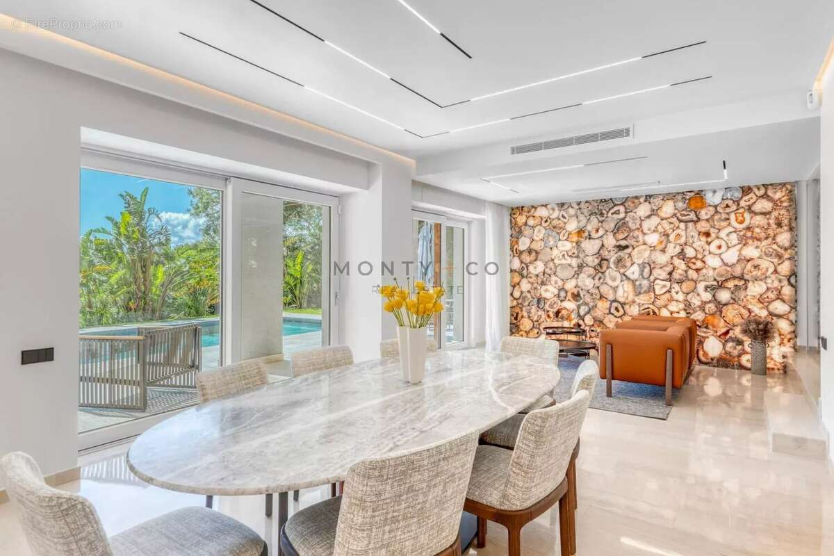 Villa contemporaine vue mer à vendre à Saint Jean Cap Ferrat - photo 4