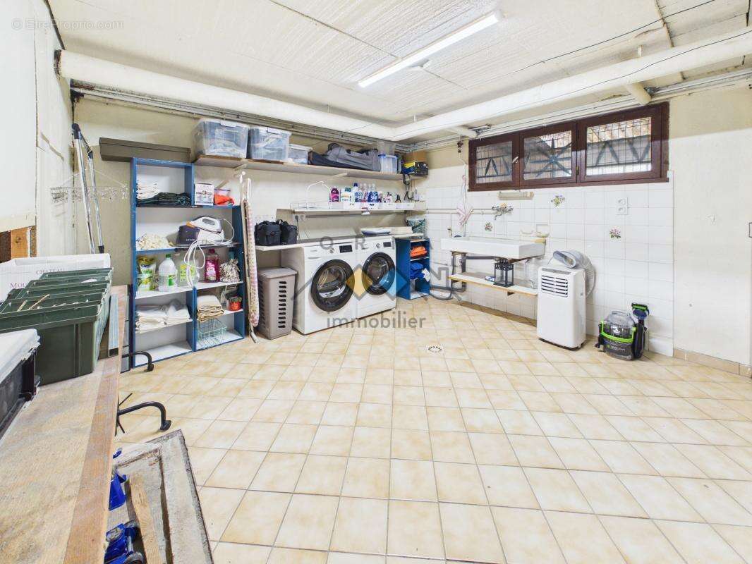 Maison à FEY-EN-HAYE