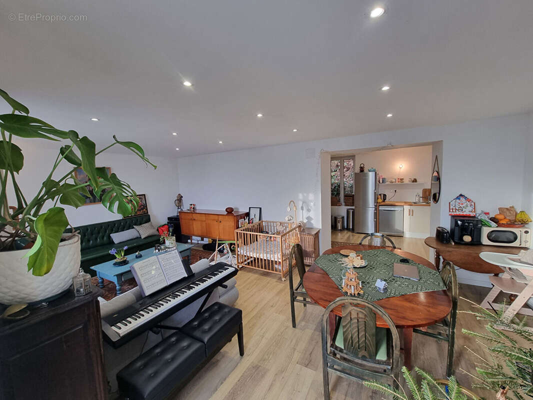 Appartement à QUIMPERLE