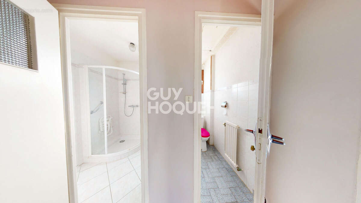 Maison à BRISON-SAINT-INNOCENT