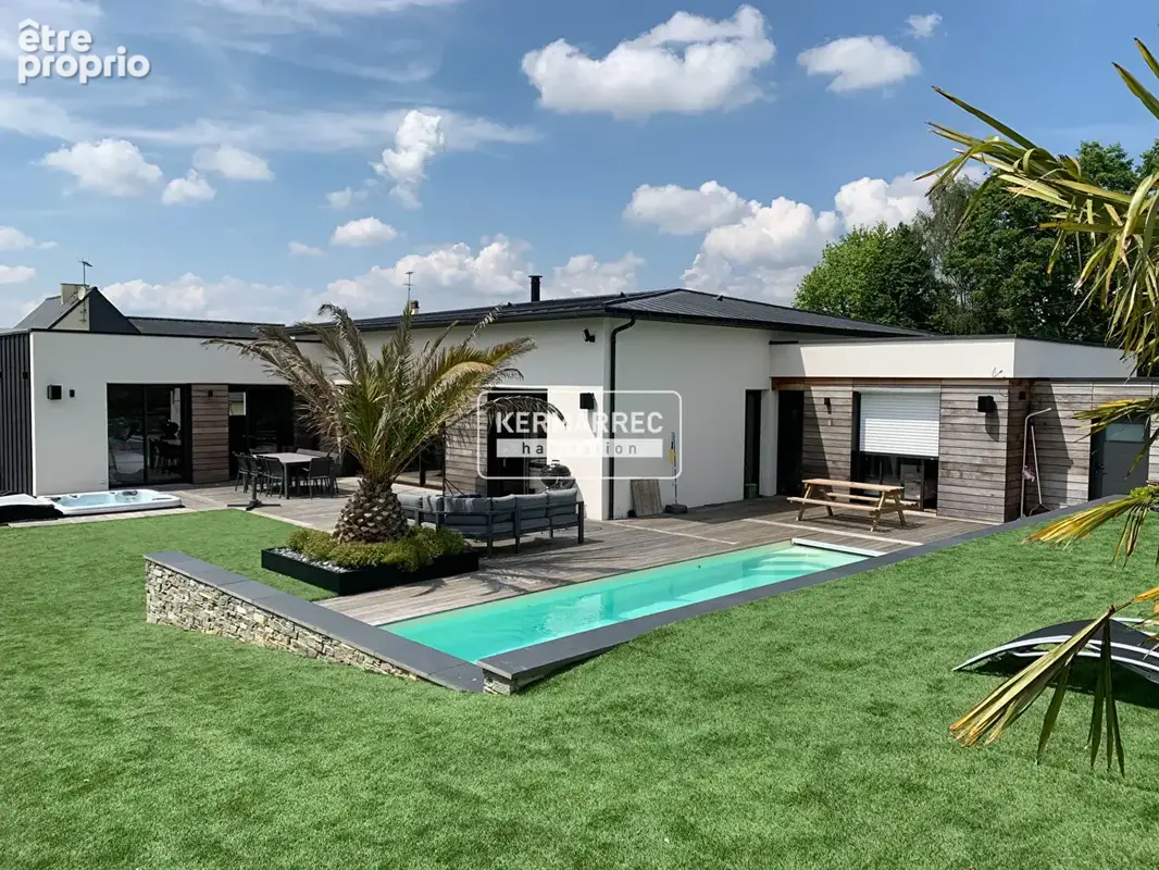Photo Maison à Vitre au prix de 699 000€