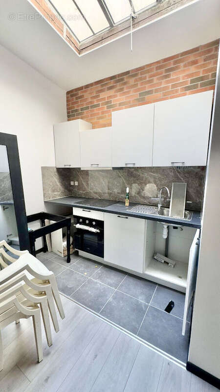 Appartement à PARIS-20E