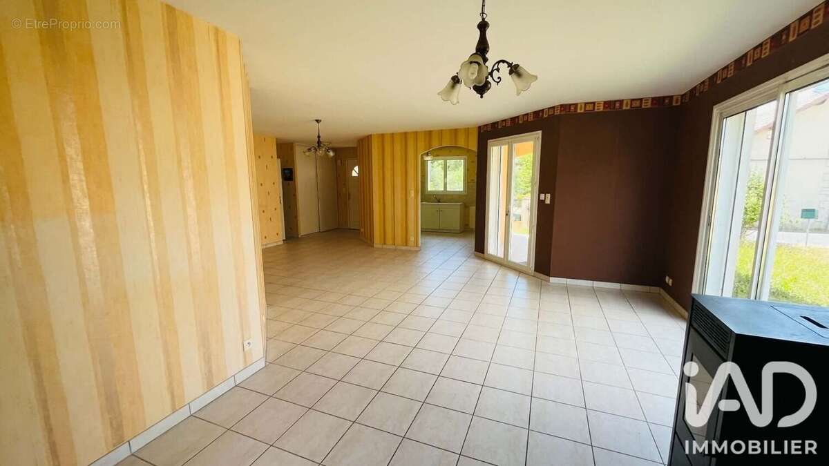 Photo 4 - Maison à MONTPON-MENESTEROL