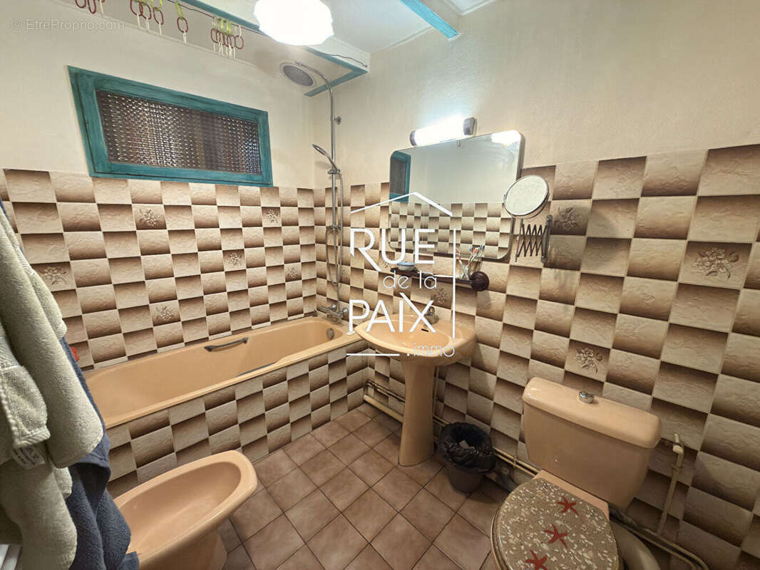 Maison à LAVAUSSEAU