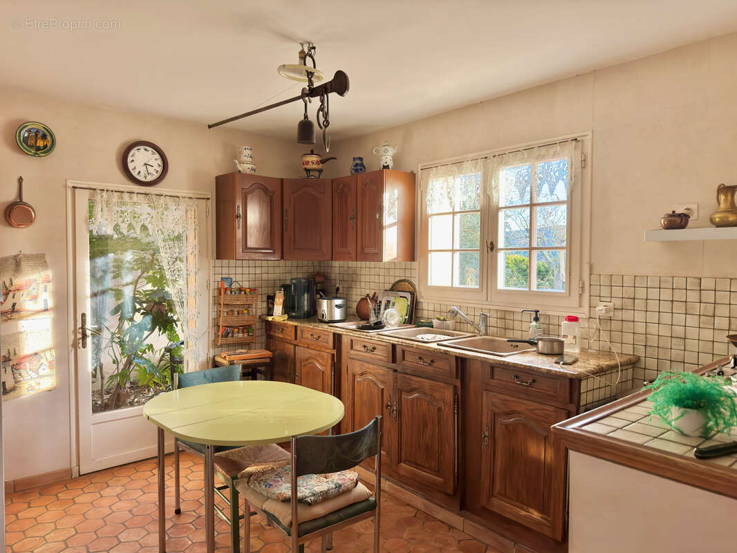 Maison à VAISON-LA-ROMAINE