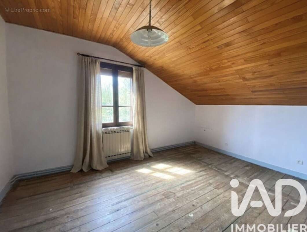 Photo 9 - Maison à SAINT-JUST-DE-CLAIX