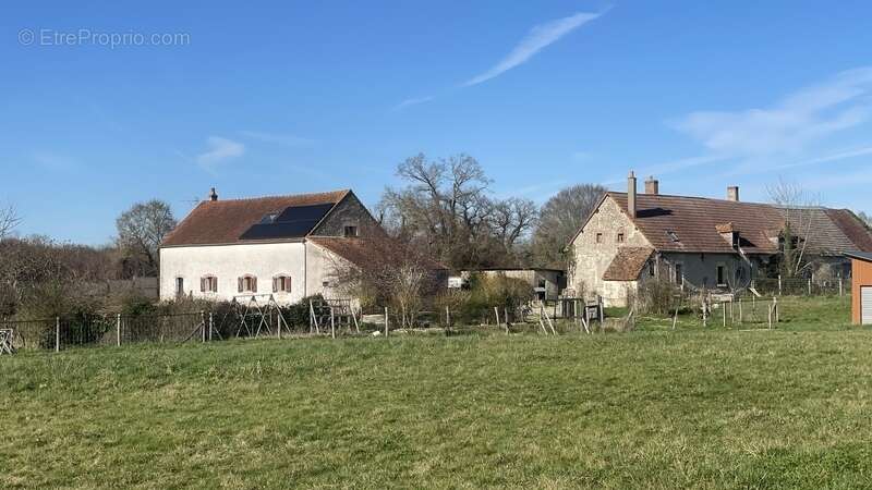 Maison à LA CHARITE-SUR-LOIRE