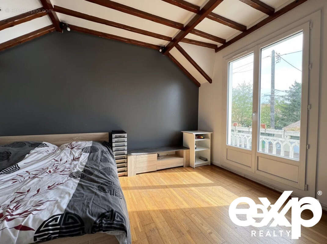 Maison à LIVRY-GARGAN