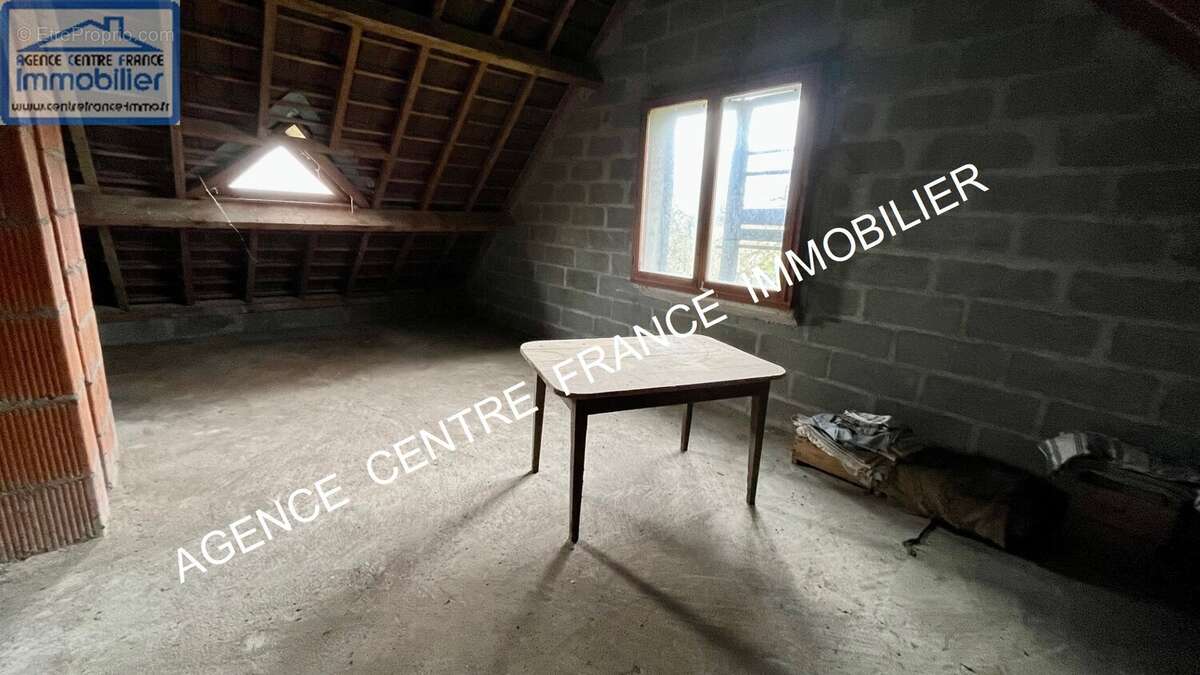 Maison à PRIMELLES