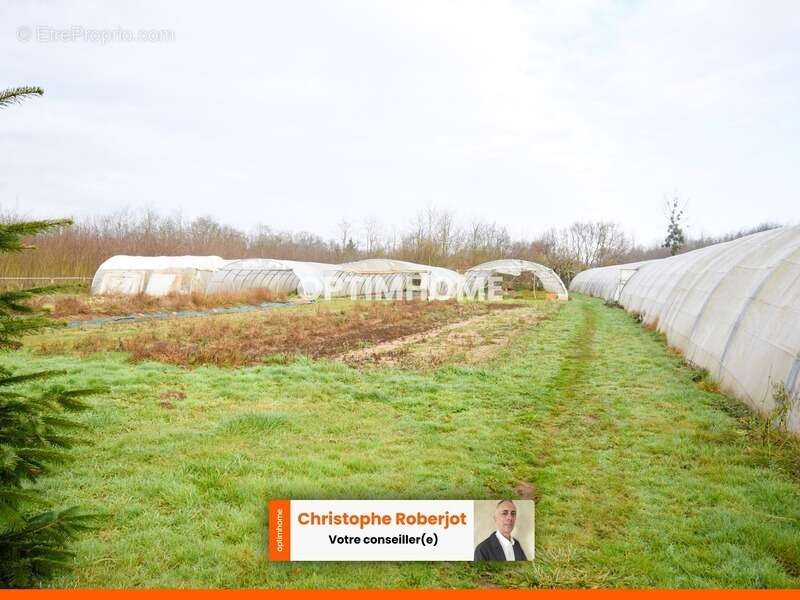 Maison à OUROUX-SUR-SAONE