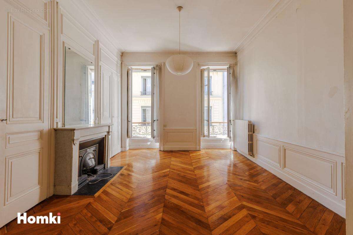 Appartement à LYON-6E