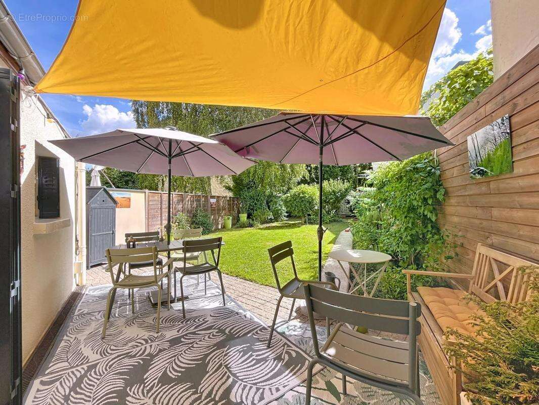 Maison à MONTIGNY-LE-BRETONNEUX